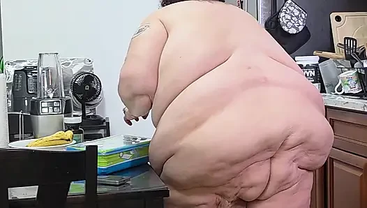 Çıplak ev temizlik bölüm 2
