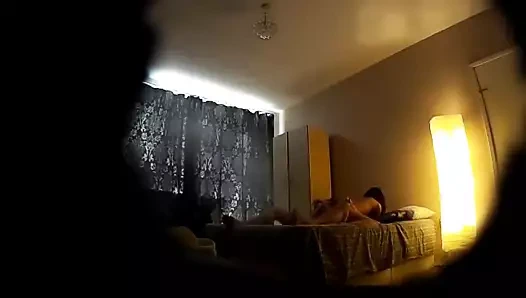 Kız arkadaşımla evinde