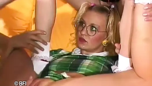 Max edepsiz dede bölüm 1