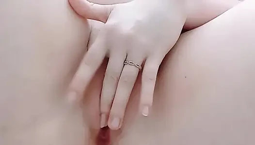 Büyük masum orgazm olan ilk porno videosu