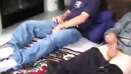 amatör twinks at evde mastürbasyon yakın yukarı