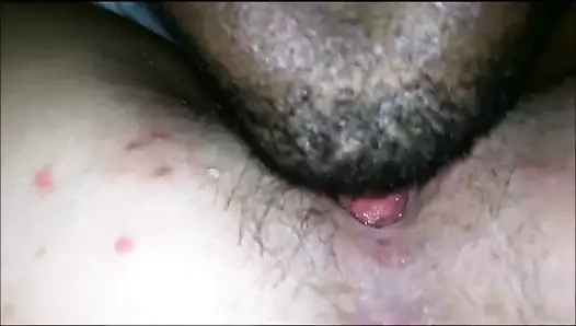 1:06 gelene kadar onu yaladı