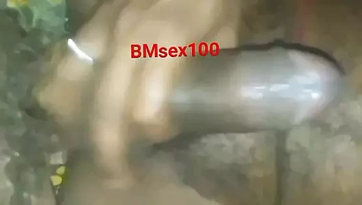 Hintli komşunun karısı değiş tokuş seksi için sikişiyor