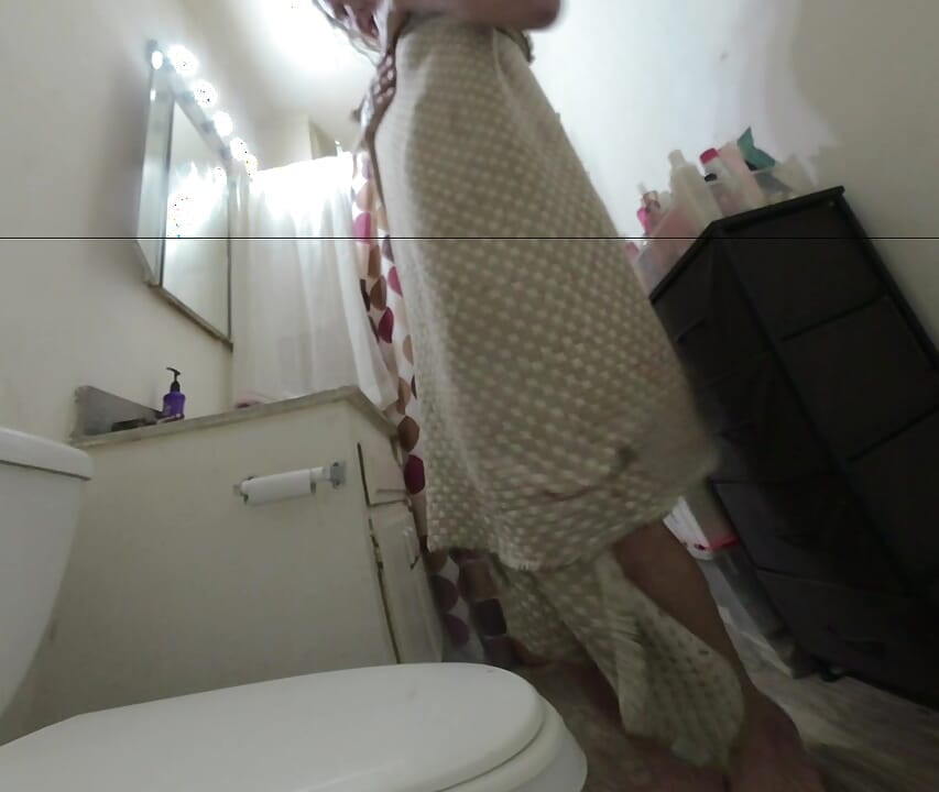 Lizzy yum vr eylül 2025 tek başına banyo yapıyor dilating mastürbasyon #7