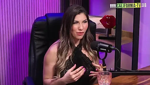 Latin ateşli Alexia Dhein ile podcast