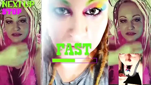 İkinci bir ekrana sakso pornosu koy ve Tanrıça Lana ile birlikte takip et