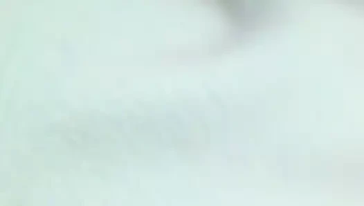 Karısı bunun için yalvarıyor