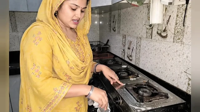 Pakistanlı desi yenge yeni evli romantik video