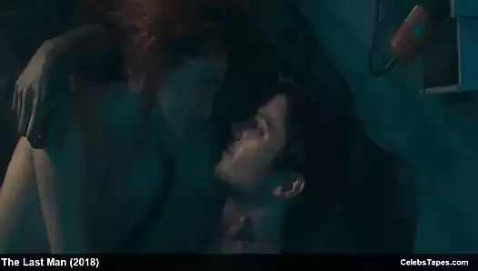 Ünlü liz solari üstsüz ve erotik film sahneleri