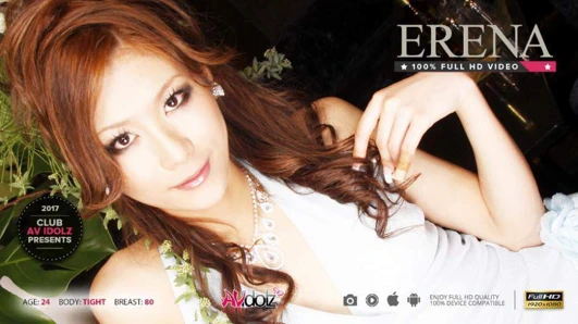 Sevimli ve göz alıcı Asya bebek alma kaşık becerdin çok iyi