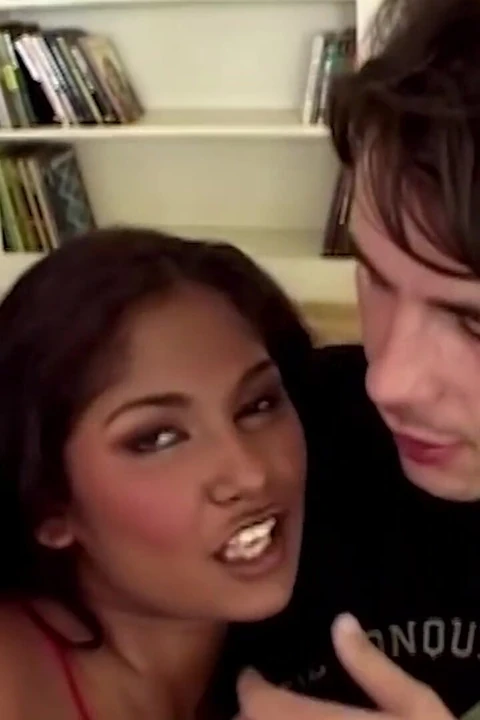 Jazmin chaudhry manuel ferrara tarafından sikiliyor ve avy lee roth o sikiş festivaline katıldı