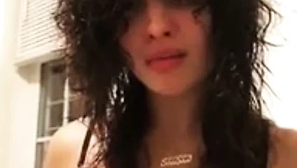 sutyen kız gösterilen boob.mp4