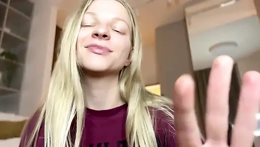 Baskın tanrıça seni yoğun bir şekilde sikiyor