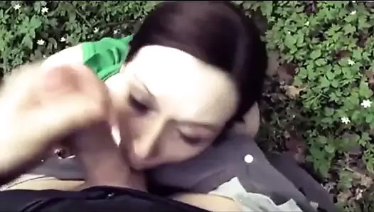 alma bir açık oral seks