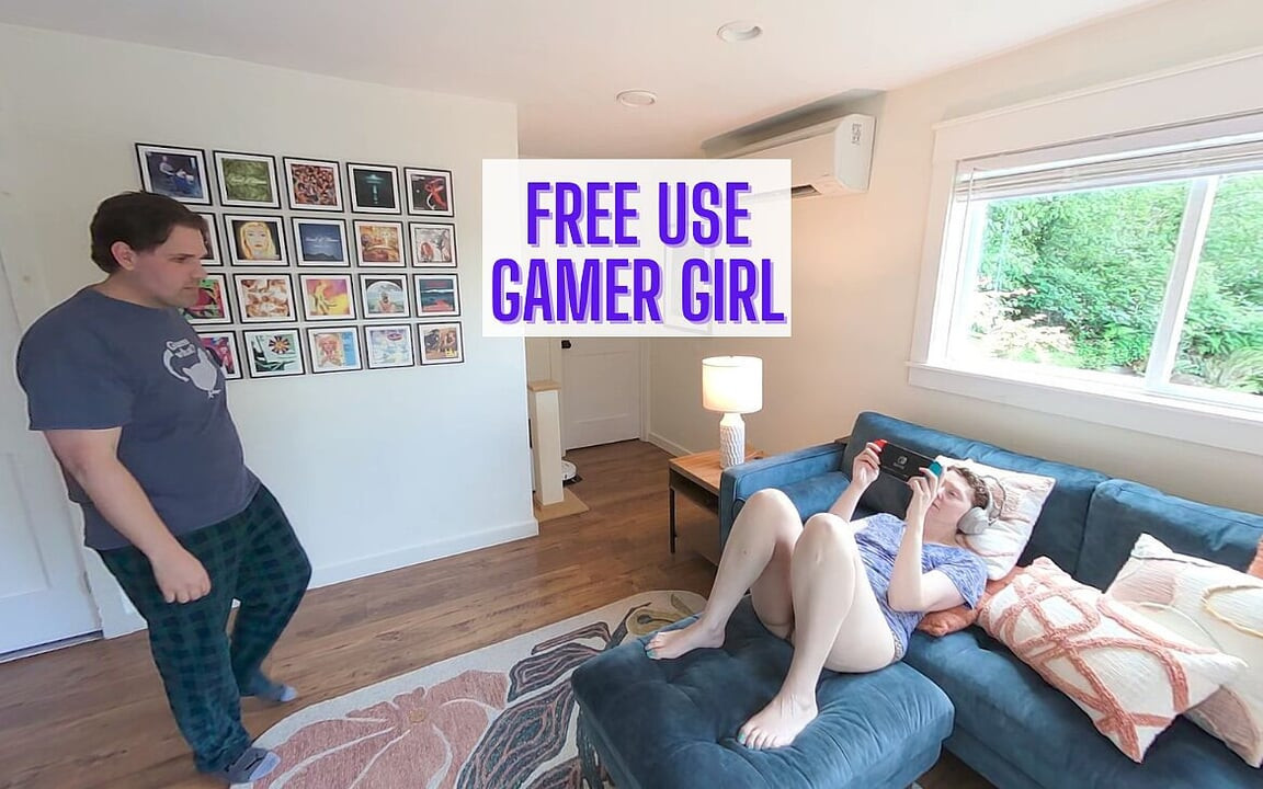 Ücretsiz Kullanım Gamer Kız Arkadaş