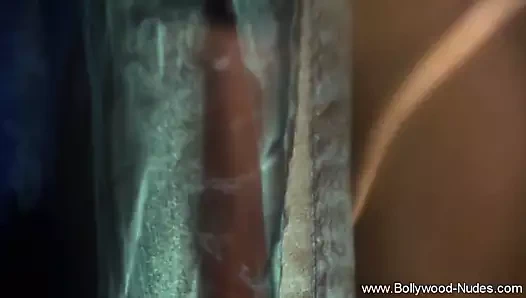 Çok arzulanabilir bir kız