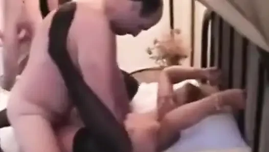 Büyük zenci yarağı bağımlılığı - 100 amatör ve ev yapımı porno videoları. Orta yaşlı seksi kadınlar büyük zenci yarağı bağımlısı ve ırklararası sikişiyor.