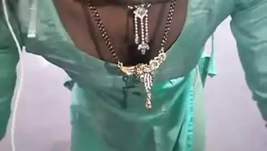 Sıcak ve seksi dumanlı punjabi kız gurmit kour