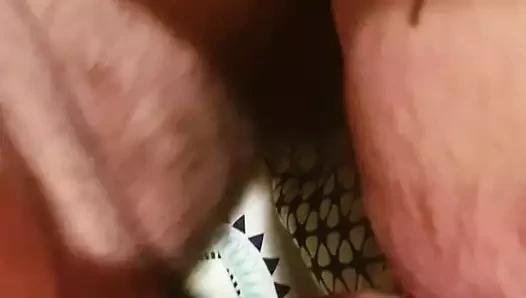 Encore un bon vidage de couilles dans m'a chienne de femme