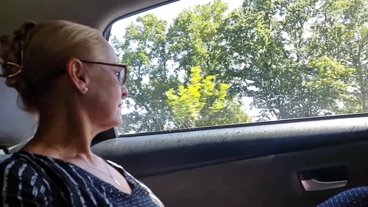 Amateur Blonde Wife Enjoys Sex
