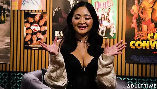 Jasmine Teaa: Asyalı grup seks partileri ve chun-li cosplay | Adult Time Podcast