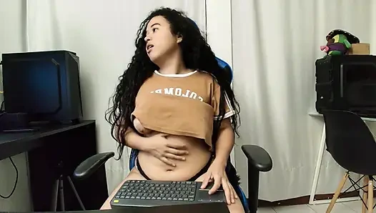 Arkadaşımı Ziyaret Ediyor