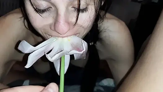 Kız arkadaşımın amcığımda deney yapmasına izin verdim