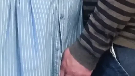 Sapık metroda kıllı amcığını ovuyor