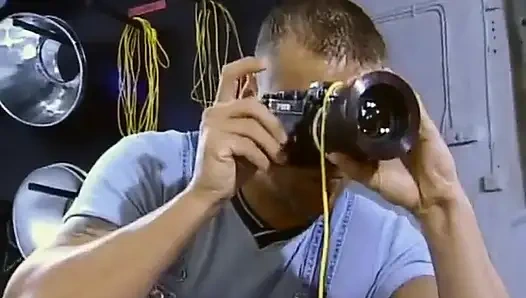 Üvey kız kardeşim banyoda beni şaşırtıyor