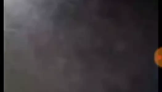 Siyah iri güzel kadın