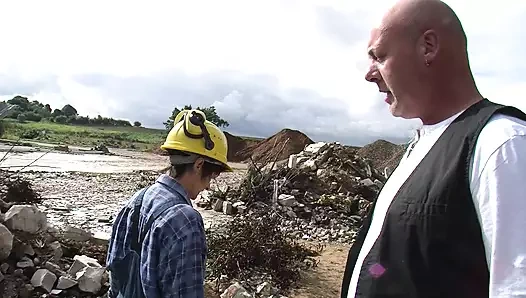 Evde birçok iş yapma zamanı, Alman mühendisler