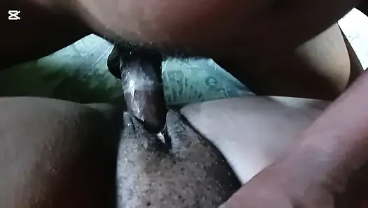 Lagos üniversitesi öğretim görevlisinin notlar için öğrencisini siktiği viral video