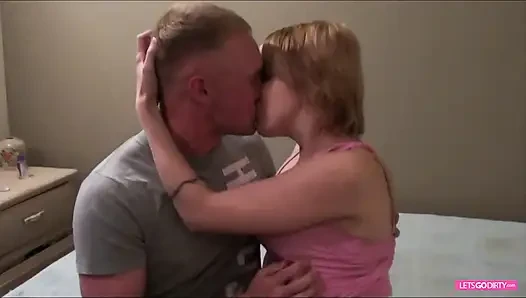 Petite blonde slut gets cumshot after casting