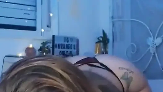 Arjantinli orta yaşlı seksi latin sürtük görüntülü görüşmede çifte penetrasyon