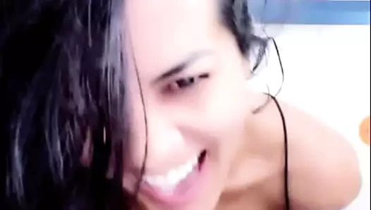 Facecast'te sıcak canlı