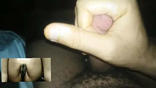 Mastürbasyon yapıyor