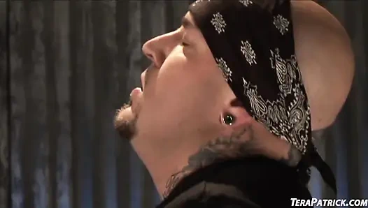 Ateşli Lexie Marie korunmasız sikiliyor