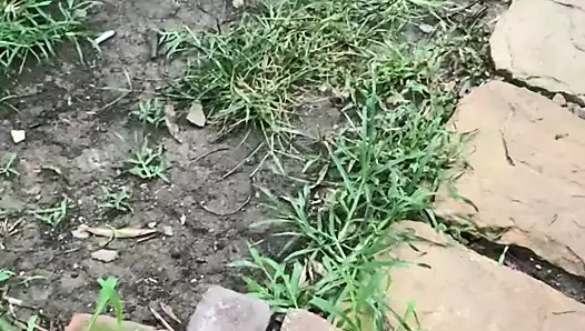 Oğlu adım anneler sutyen aşağı çeker