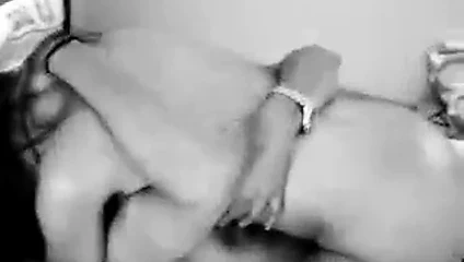 excirant le film en noir et blanc