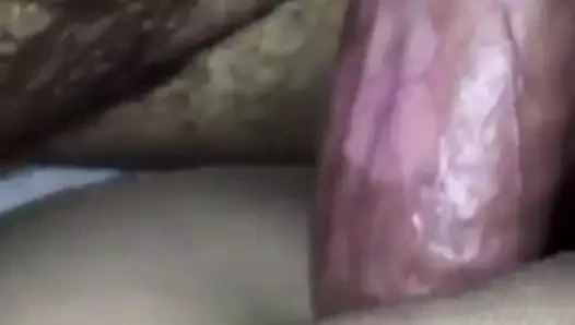 Dikişsiz külotlu çoraplı evli kadının götüne boşalma