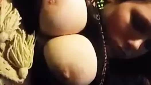 Pis jess gets memeler cummed üzerinde