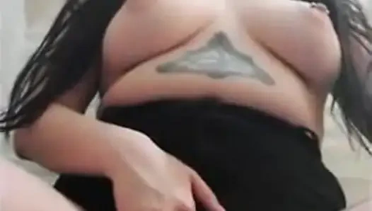 Ağır çekimde işiyor