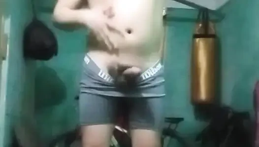 İsa boksörde penisini çekiyor #150