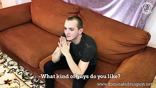 Rus eşcinsel döküm