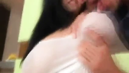 Dev galaksiler arası memeler müzik video