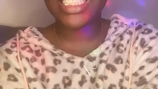 To The Sugar Daddies, Rich Wealthy Provider Men, This Single Ebony Young Lady Wants You To Be Her Man & Boyfriend