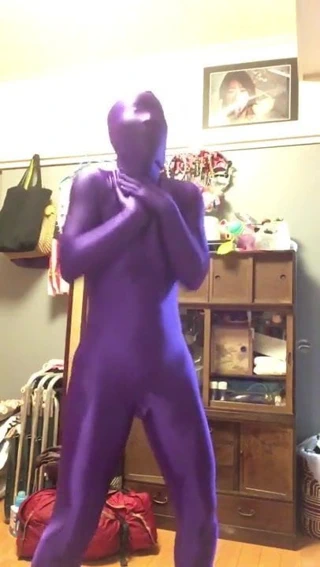 Zentai kadın 2