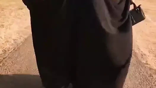 Nasıl giyinmeyi seviyorum.