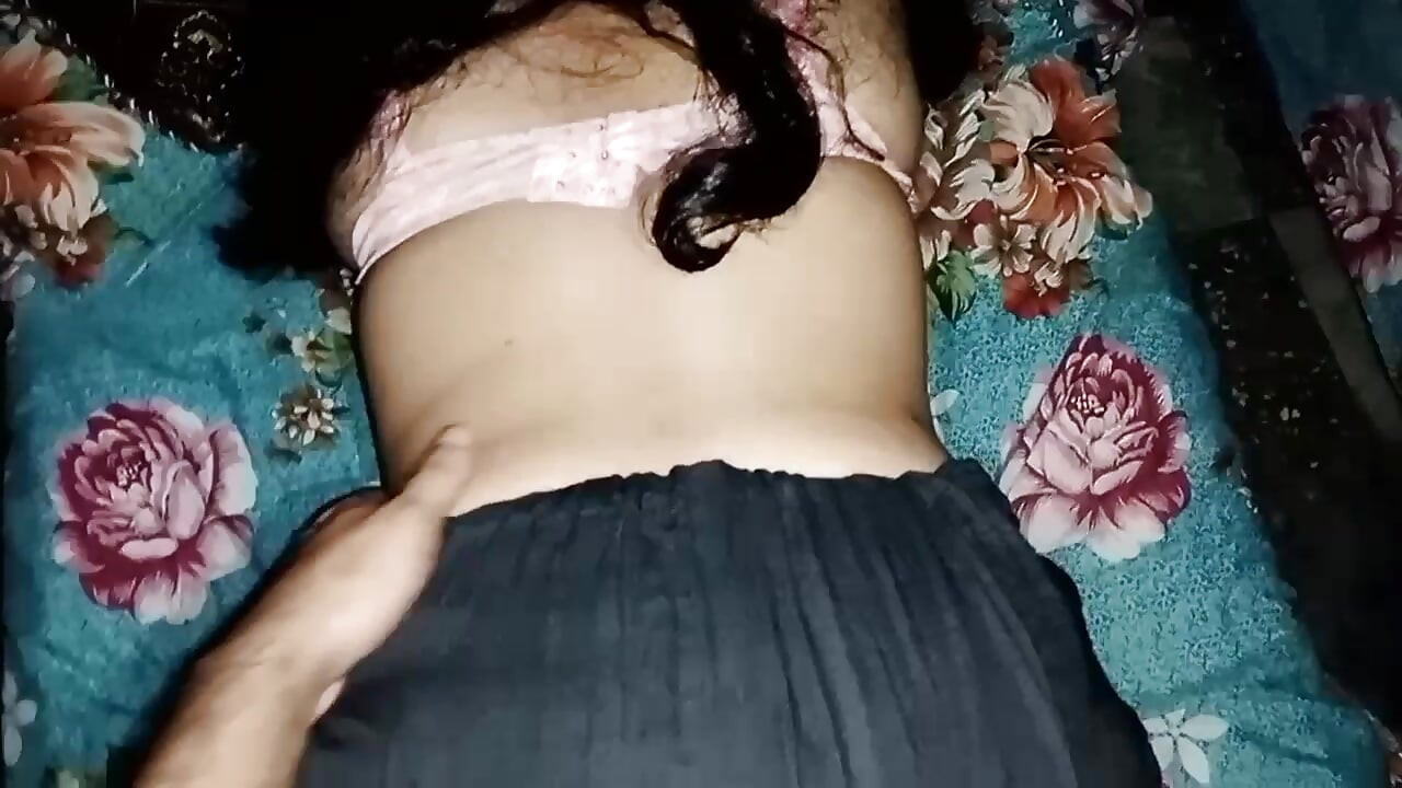 Yeni evli çiftin düğün gecesi seks videosu