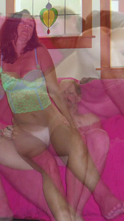 Candi Annie fotoğraf dizisi - sevgi dolu, emiyor ve orta yaşlı seksi ateşli evli kadını sikiyor | Klip 1